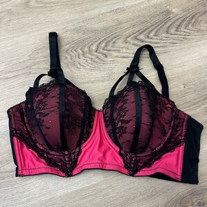 Elegant Lace Black and Pink Bra